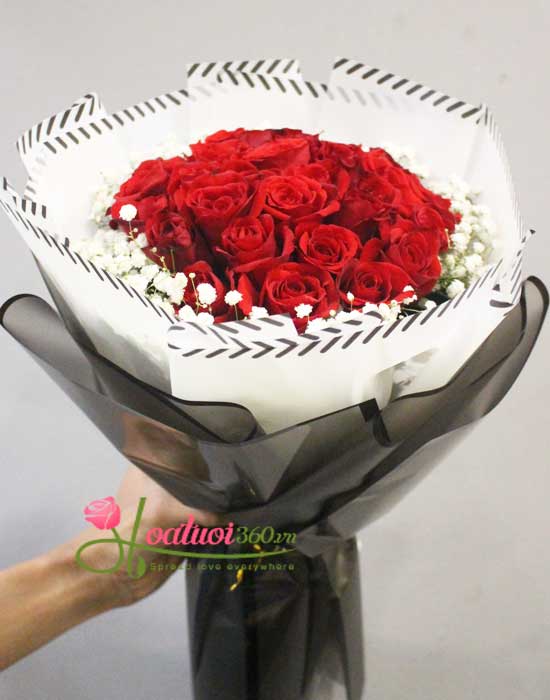 bó hồng đỏ sự kết hợp hài hòa bó hồng đỏ sự kết hợp hài hòa